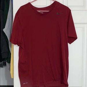 Nike dryfit maroon